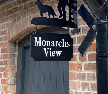 Michelmersh House | Monarchs View Farmstay
