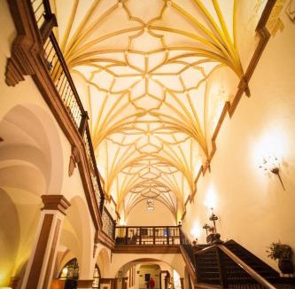Nuevalos Hotel | Monasterio De Piedra