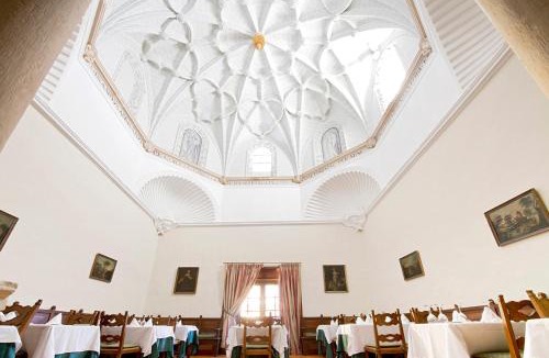 Nuevalos Hotel | Monasterio De Piedra