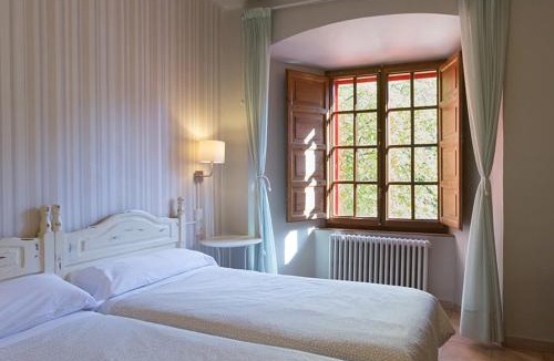 Anguiano Hotel | MONASTERIO de SANTA MARÍA DE VALVANERA