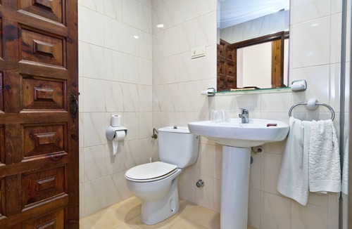 Estercuel Hostel | Monasterio El Olivar