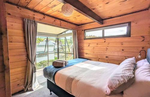 Springfield House | Moncur Villa, cozy and close golf course, self check in