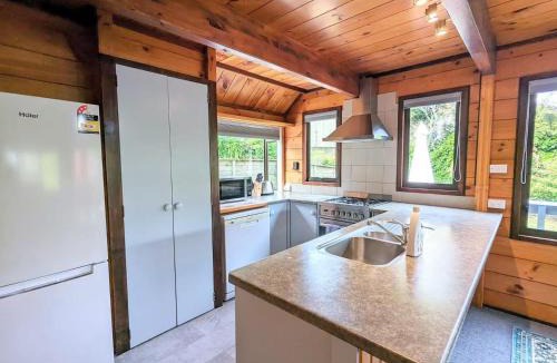 Springfield House | Moncur Villa, cozy and close golf course, self check in