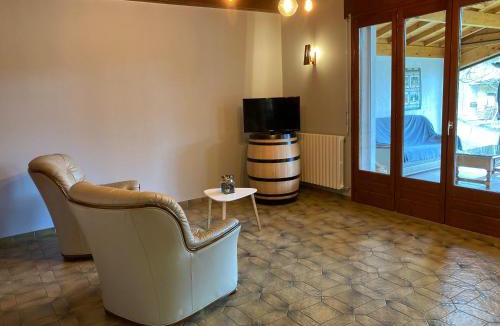 Boyeux-Saint-Jerome House | Mondeuse