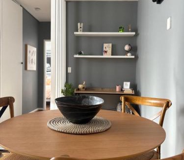 Moonee Ponds Apartment | Monee apartment