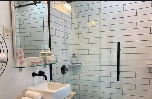 Mongaup Valley House | Mongaup River Farmhouse