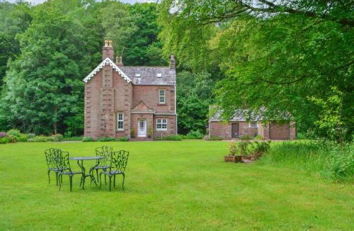 Calder Bridge House | Monkwood Cottage