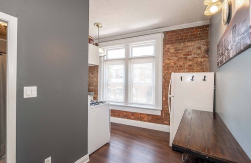 Newport Condo | Monmouth Loft 1