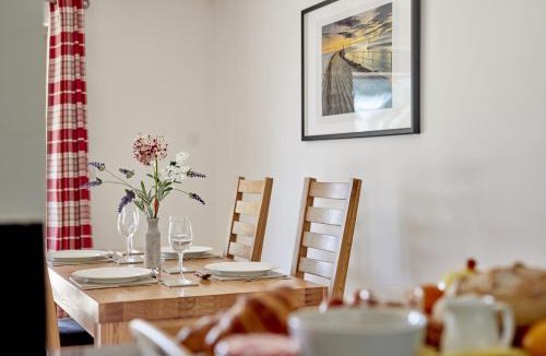 Frome House | Monmouth Retreat Cottage