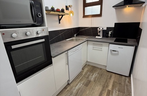 Notre-Dame-de-Sanilhac Apartment | MonnaLisa Apparently all redone