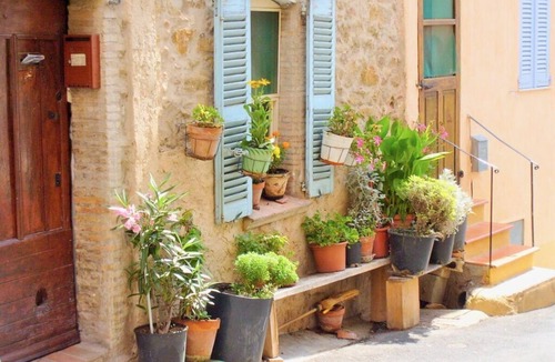 Plage de la Garonnette Villa | Mont Cabasse Comfortable holiday residence