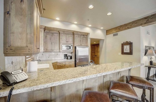 Deer Valley House | Mont Cervin #22 by Avantstay Luxury Ski in Ski out Home in Park City!
