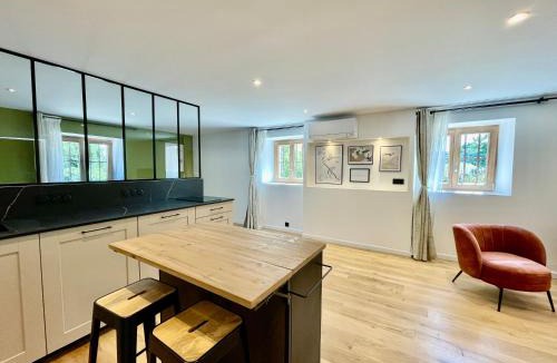 Bassens Apartment | Mont Pellat - Spacieux studio au Charme Unique