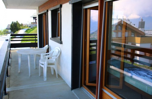 Veysonnaz Apartment | Mont-Rouge E 010 - VIEW apartment 8 pers