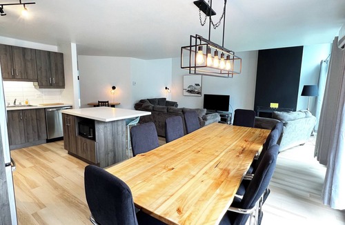 Saint Ferreol les Neiges House | Mont Sainte Anne , Le Massif 5 bedroom Villa Quebec City