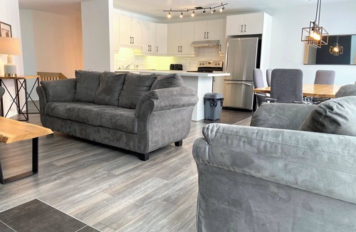 Saint Ferreol les Neiges House | Mont Sainte Anne , Le Massif 5 bedroom Villa Quebec City