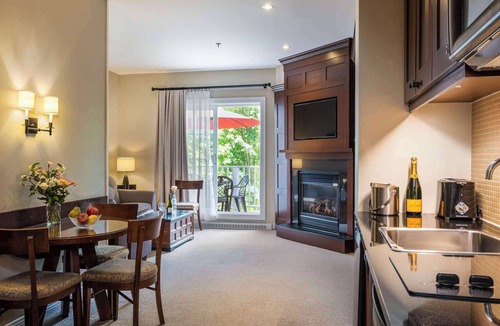 Mont-Tremblant Hotel | Mont-Tremblant - Château Beauvallon - One Bedroom Suite