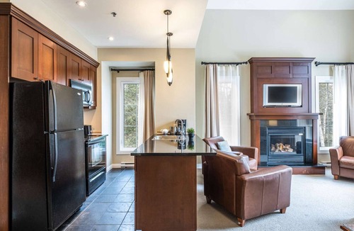 Mont-Tremblant Hotel | Mont-Tremblant - Château Beauvallon - Three Bedroom Suite
