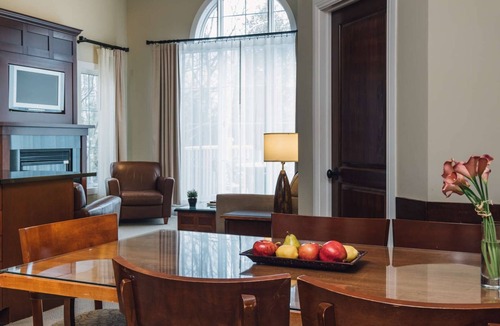 Mont-Tremblant Hotel | Mont-Tremblant - Château Beauvallon - Three Bedroom Suite