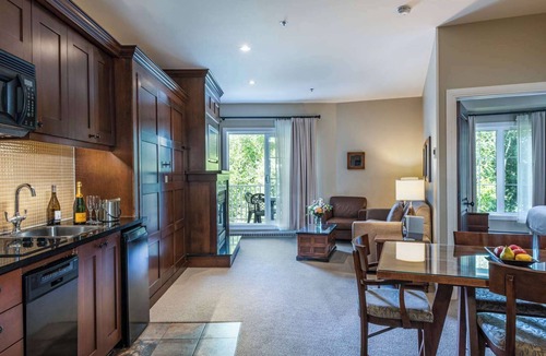 Mont-Tremblant Hotel | Mont-Tremblant - Château Beauvallon-Two Bedroom Suite