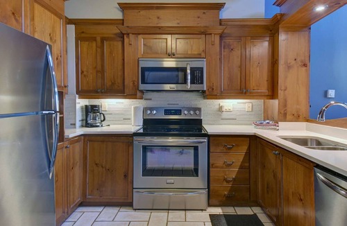 Mont-Tremblant Condo | Mont-Tremblant - Les Manoirs | 102-8