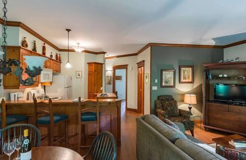 Mont-Tremblant Condo | Mont-Tremblant - Plateau sur la Montagne 218-3