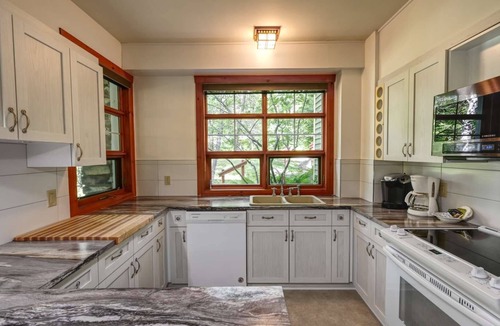 Tremblant-Les-Eaux Condo | Mont-Tremblant - Tremblant-Les-Eaux 201-01