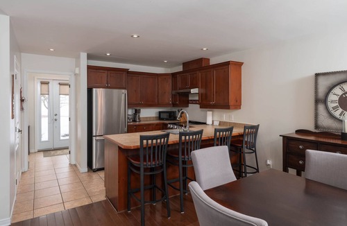 Mont-Tremblant House | Mont Tremblant ~ The Bête Bunker ~ Golf & Skiing