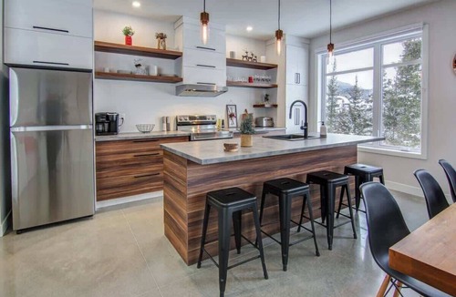 Saint-David-de-Falardeau Ski Chalet | Montagnard | Tavata Chalets | Valinouët