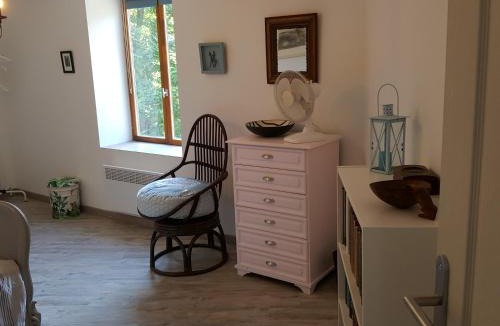Saissac Apartment | Montagne Noire Apartment Saissac
