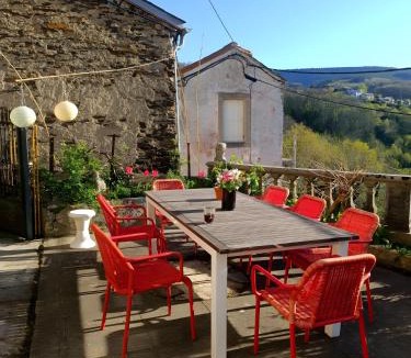 Lespinassiere House | Montagne Noire et Douce Quiétude