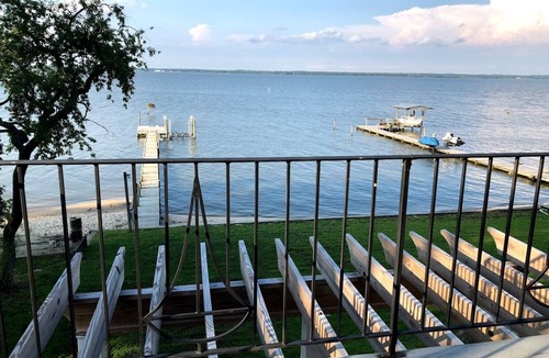 Laneview House | “Montague Island House” on the Rappahannock Rivah