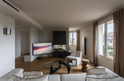 Champs-Elysees Apartment | Montaigne - Sunlit Corner Penthouse with Balcony