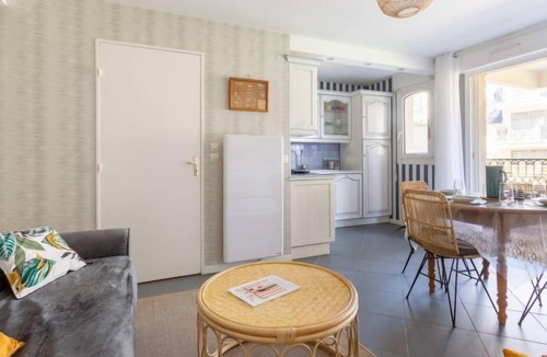 Cabourg Apartment | Montaigu by Interhome