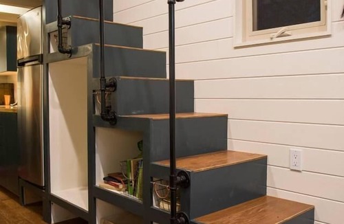 Waco Apartment | “Montana Escape“ Tiny House | *Pickleball*