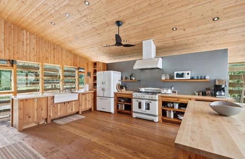 Darby House | * *Montana`s Architectural Marvel: Skwala Lodge* *