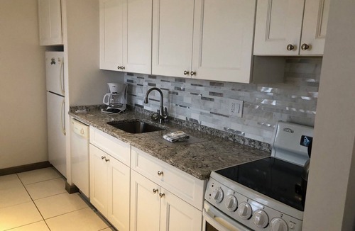 Montauk Apartment | Montauk Manor