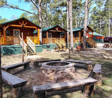 Hartshorn Cabin | Montauk Pines