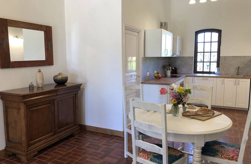 La Bastide-de-Bousignac Apartment | Montcabirol is set in a little piece of paradise within its very own hamlet