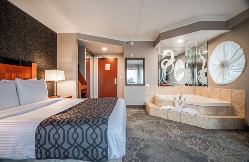 Barrie Hotel | Monte Carlo Inn Barrie Suites