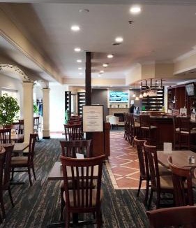 Airport Road Business Centre Hotel | Monte Carlo Inn Brampton