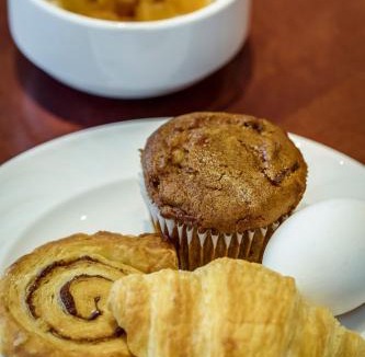 Unionville Hotel | Monte Carlo Inn & Suites Downtown Markham