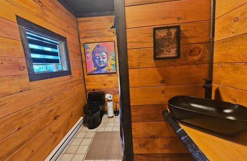Montebello Apartment | Montebello saloon #2