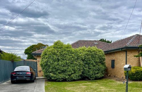 Beaconsfield House | Montecello