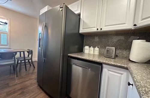 Seaside Cottage | Monterey Bay Cottage