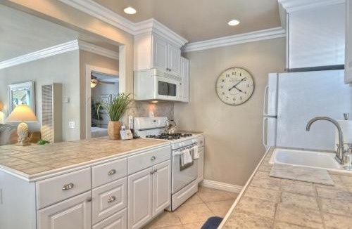 San Clemente Apartment | Monterey C