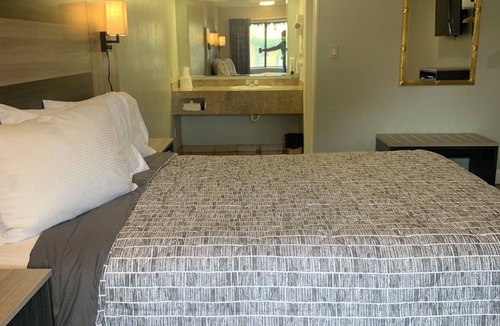 Monterey Hotel | Monterey Oceanside Inn