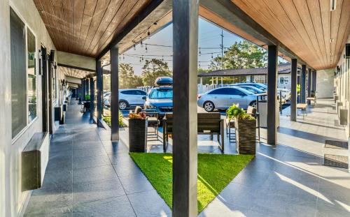 Munras Avenue Hotel | Monterey Surf Inn