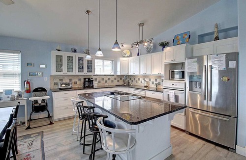 Leeward Sands House | Month Long Stays | Pets | Sleeps 10