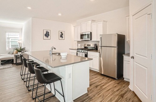 Buda House | Monthly Kyle Rental, Furnished
